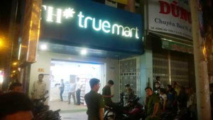 Nữ nhân viên cửa hàng sữa bị truy sát kể lại phút kinh hoàng