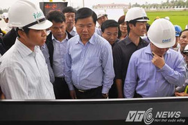 Tài xế không phải dừng xe đóng tiền tại các trạm thu phí