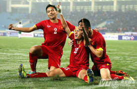 U23 Việt Nam chiến thắng: Dàn sao HAGL còn kém đàn anh 1 bậc