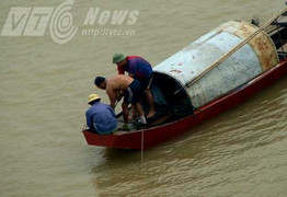 Bí ẩn đoạn sông Hồng gây ra những vụ đắm thuyền tang tóc