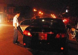 Thanh tra uống rượu quậy CSGT: 'Bệnh nghề nghiệp ấy mà'