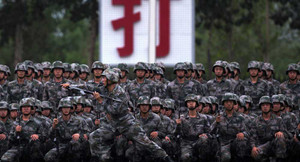 Đa số dân Trung Quốc tin quân đội của họ đè bẹp được Mỹ, Nhật