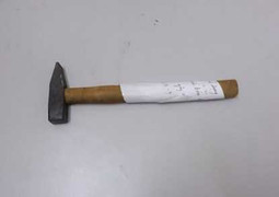 Giết vợ, chôn ngay dưới giường ngủ