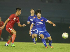 ‘Công Phượng lắt nhắt và tầm thường’