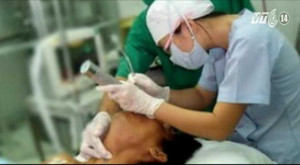 Cách sơ cứu bệnh nhân đái tháo đường hôn mê