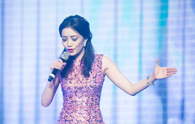 Phạm Thu Hà say mê kể chuyện tình ‘Con đường mùa thu’