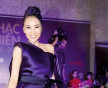 Thu Minh: Ca sĩ The Remix chỉ lo mặc đẹp, ít chú ý giọng hát