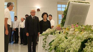 Thi hài ông Lý Quang Diệu được đưa về dinh Istana để gia đình làm lễ tang