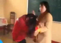 Clip cô giáo đuổi tát nữ học sinh giữa lớp: Sự việc xảy ra đã 3 năm