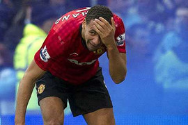 Những khoảnh khắc sốc nhất lịch sử Ngoại hạng Anh