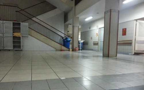 Hà Nội: Rơi từ tầng 5 bệnh viện, 1 người tử vong