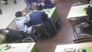 Thả chuột vào nhà hàng để có bữa ăn miễn phí