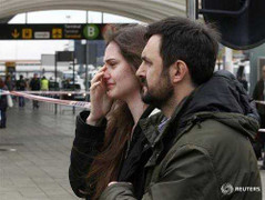 Video: Thân nhân hành khách máy bay Germanwing đau đớn nhận tin dữ