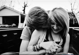 Điểm quyến rũ 'chết người' của đàn ông mà họ không hề ngờ tới