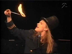 Cười méo mồm với trò ảo thuật hài chưa từng thấy