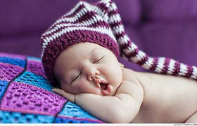 Nguy hiểm không ngờ khi cho trẻ sơ sinh uống nước