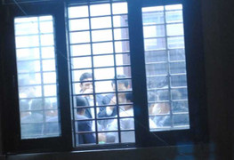 'Bãi chiến trường' ăn nhậu của cán bộ xã trong khi dân cuống cuồng chạy lũ