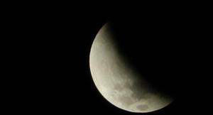 Năm 2015 Trái đất sẽ chứng kiến hai nguyệt thực