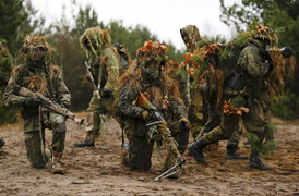 Dân quân Ba Lan luyện tập như đặc nhiệm tinh nhuệ