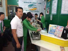 Lộ diện đại gia mua 'siêu SIM' 20 tỷ đồng