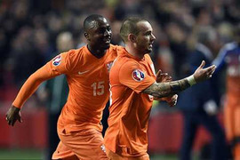 Hà Lan tiếp tục khổ sở dưới thời Guus Hiddink