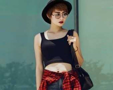 Nữ sinh trường Sân khấu lạ mắt với phong cách mới