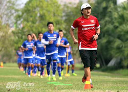 HLV Vương Tiến Dũng: Ấn tượng Công Phượng, không tiếc Tuấn Anh
