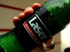 Quãng đời ngắn ngủi của bia tươi Laser