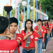 Tuyển tình nguyện viên Hành trình Đỏ 2015