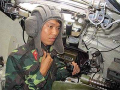 Quân đội Việt Nam đã tự chế những thiết bị bảo mật nào?