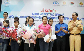 Hơn 2 triệu học sinh tham gia 'Giao thông thông minh trên Internet'