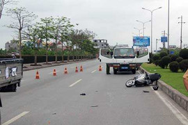 Đấu đầu xe Cảnh sát giao thông, một thanh niên tử vong
