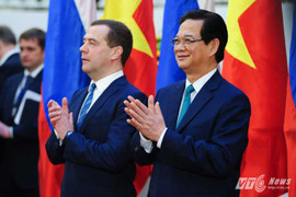 Thủ tướng Nguyễn Tấn Dũng trả lời phỏng vấn truyền thông Nga