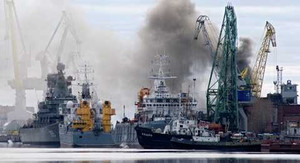 Cháy tàu ngầm hạt nhân Nga: Nhà máy đóng tàu lên tiếng