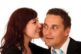 Nước tiểu tiết lộ gì về tình trạng sức khỏe của bạn?