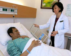 Bệnh viện đa khoa quốc tế Vinmec: Lần đầu tiên ghép tế bào gốc điều trị xơ gan