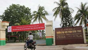 Phải trích lương, dạy bù nếu đến muộn 5 phút