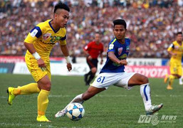 Thầy Giôm thừa nhận 'Ronaldo Việt' tỏa sáng hơn Công Phượng