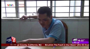 TP.HCM: Hàng chục người dân vây bắt tên cướp tiệm vàng