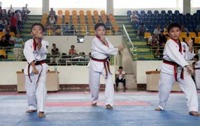Tập Taekwondo: Nâng cao sức khỏe thế nào?