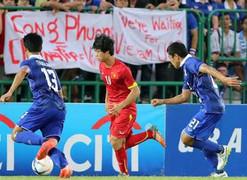 Thái Lan chỉ biết Việt Nam có Công Phượng