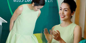 Tăng Thanh Hà sinh con trai