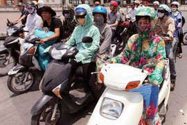 Nắng nóng lan rộng, Bắc Bộ đón cuối tuần oi bức