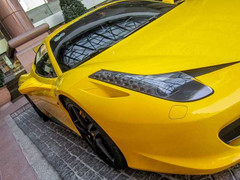 Siêu xe Ferrari 458 Italia tái xuất ở Sài Gòn