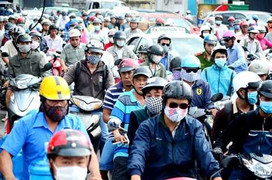 Biển người kẹt cứng trên con đường thoáng đẹp nhất TP.HCM