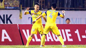 HLV Miura dành những lời có cánh cho 'Ronaldo Việt Nam'