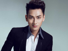 Isaac 'liều mình' với hit của Hà Hồ