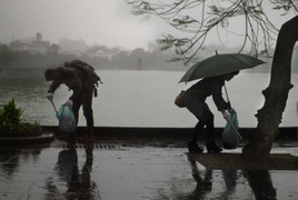 Tôn vinh vẻ đẹp của sông hồ Hà Nội