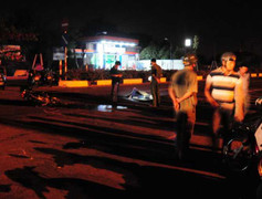 Đâm chết người trong đêm, tài xế xe tải tăng ga bỏ chạy