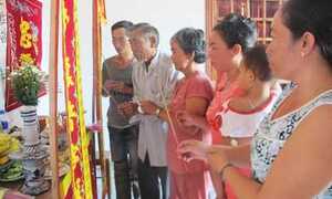 Nạn nhân bị chôn, công an đến nhà nhưng không thông báo